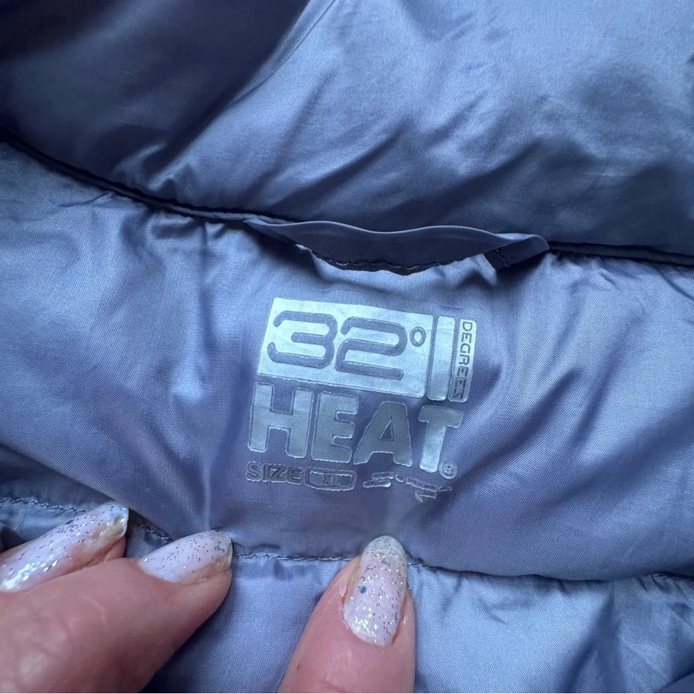32degrees silver puffer vest size xl